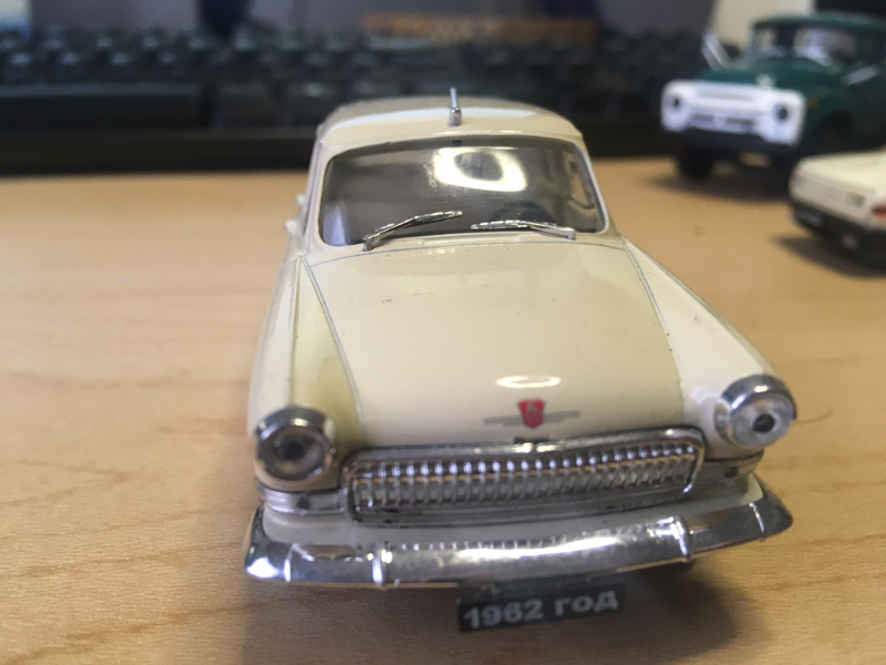 Illustration for article titled Russian (Chinese?) Cars. 1/43 scale (Mostly!)